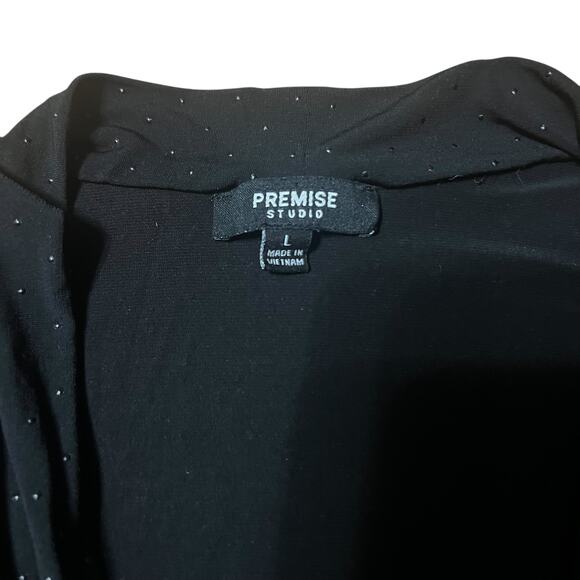 Premise Studio Black Cowl Neck Tops Size Large - Picture 3 of 4